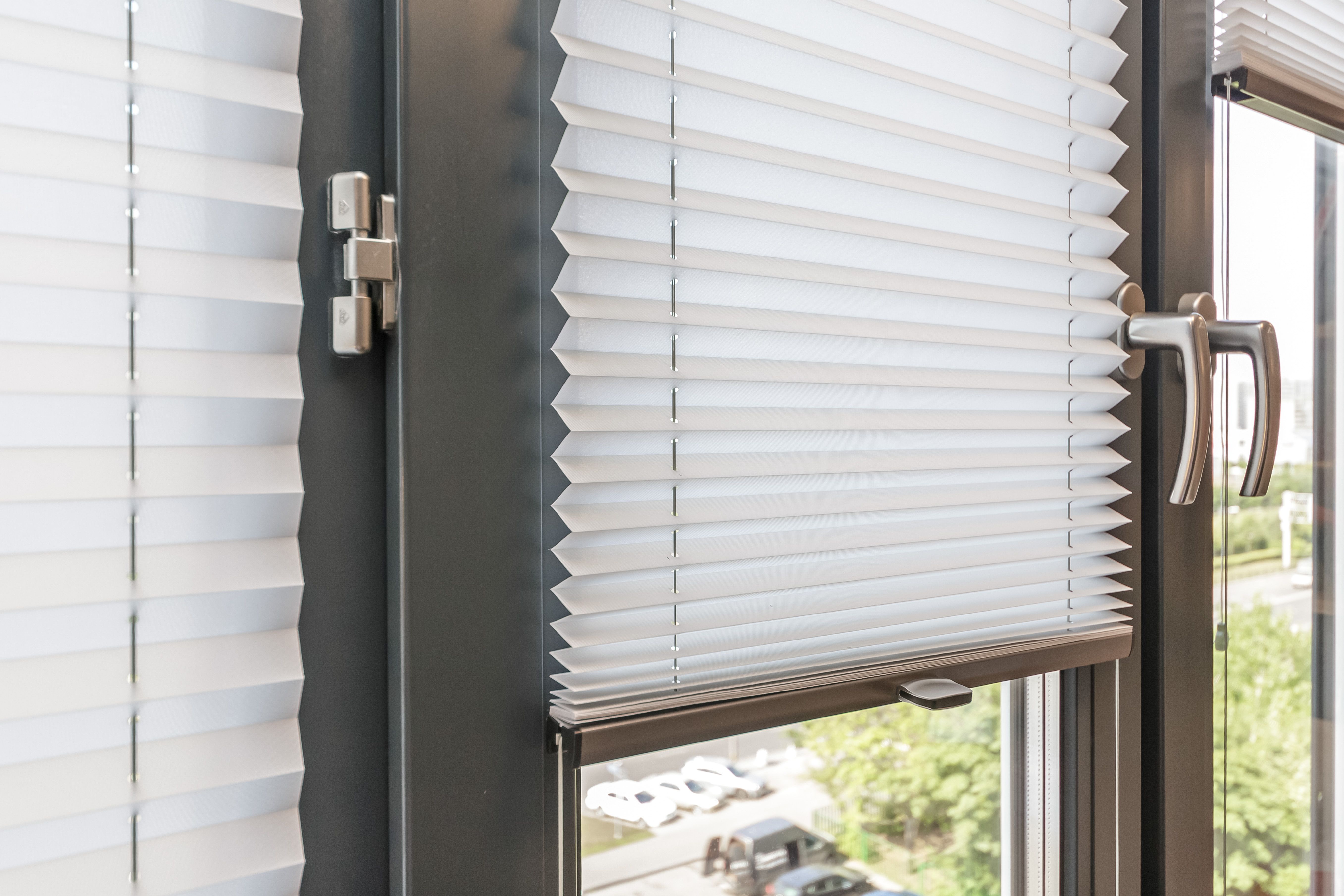 Демонтаж жалюзи