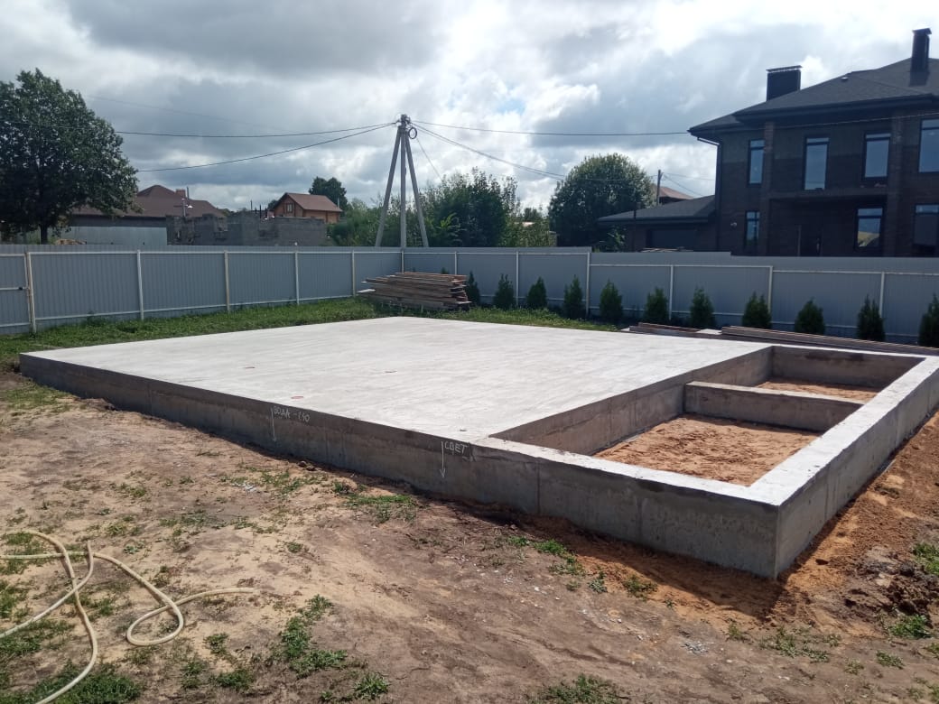 Строительство фундамента