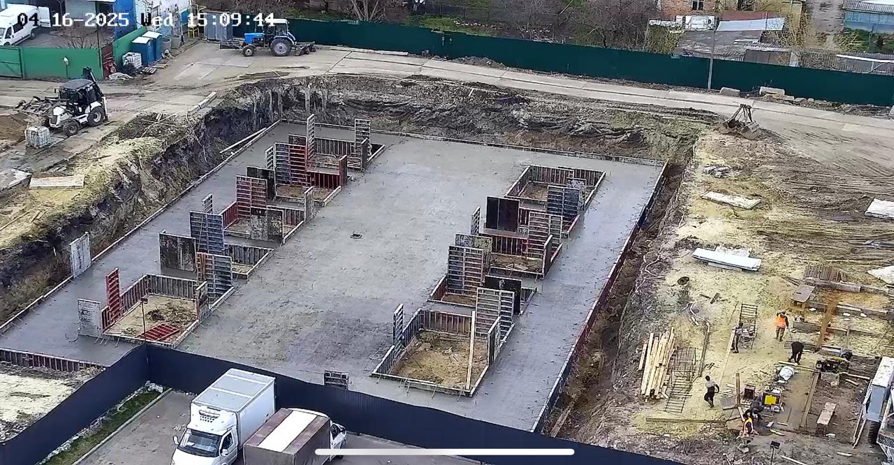 Устройство монолитного ростверка