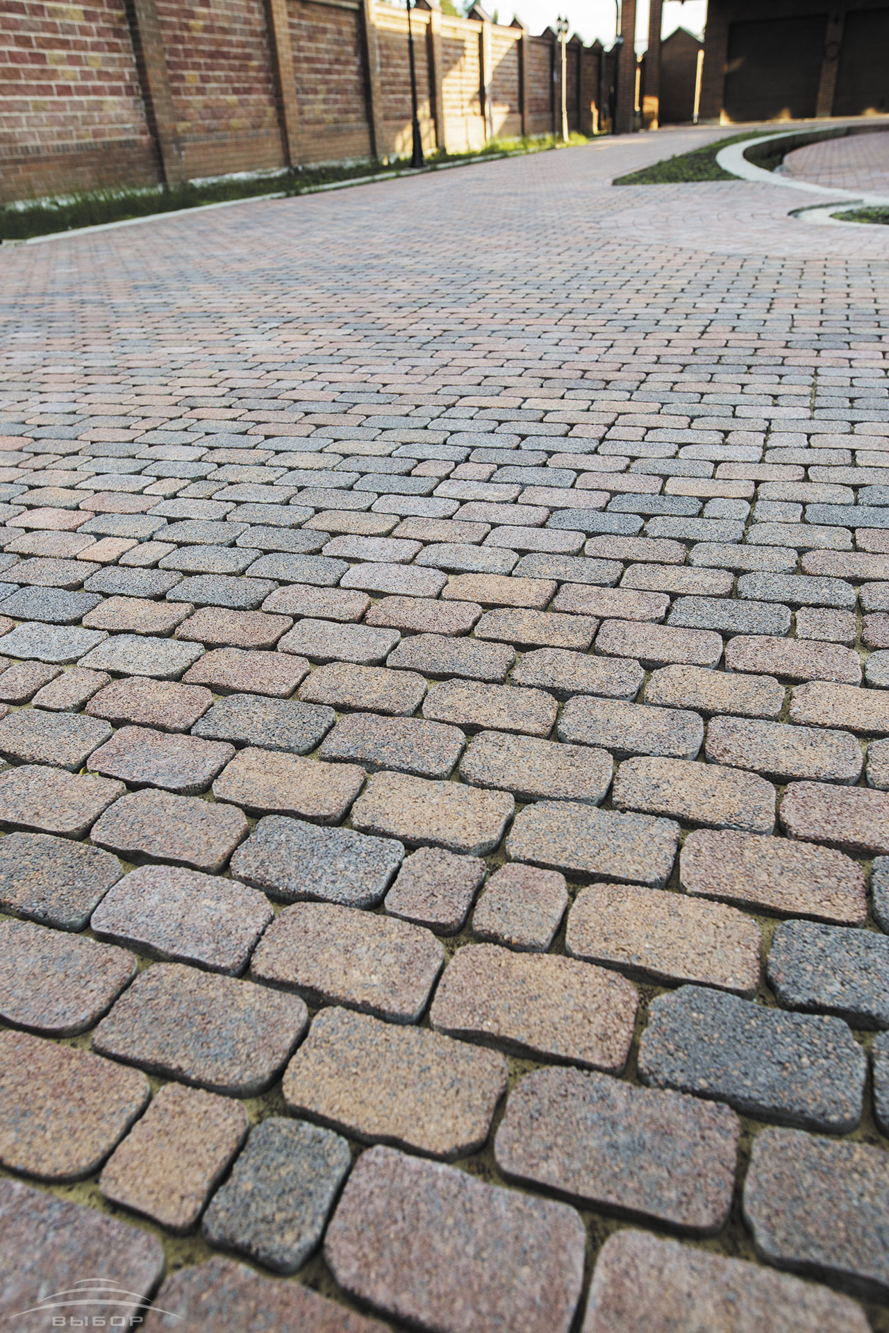 Тротуарная плитка и брусчатка